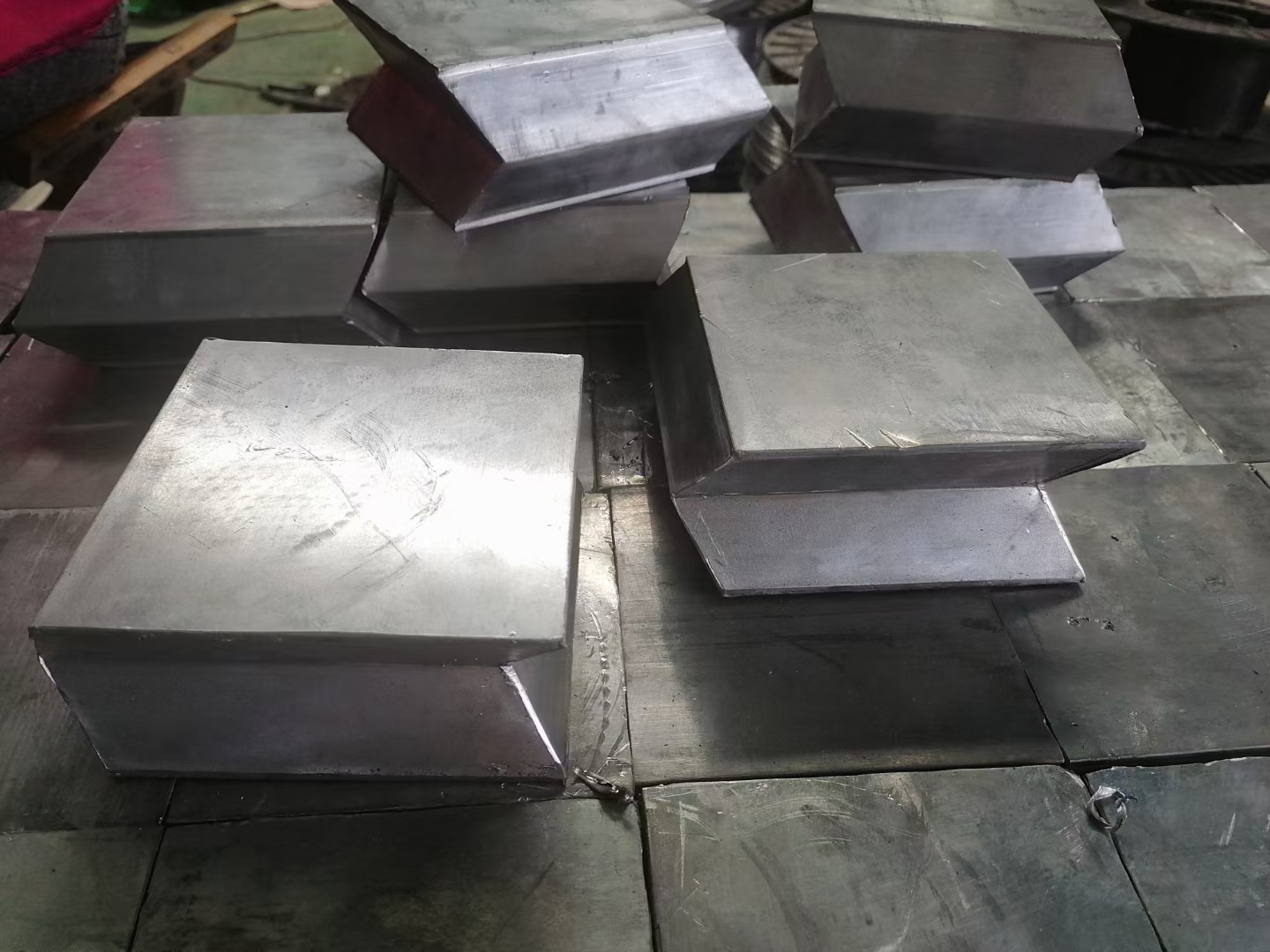 核醫(yī)學(xué)專用鉛磚規(guī)格定制與核電站防輻射鉛磚廠家選擇指南